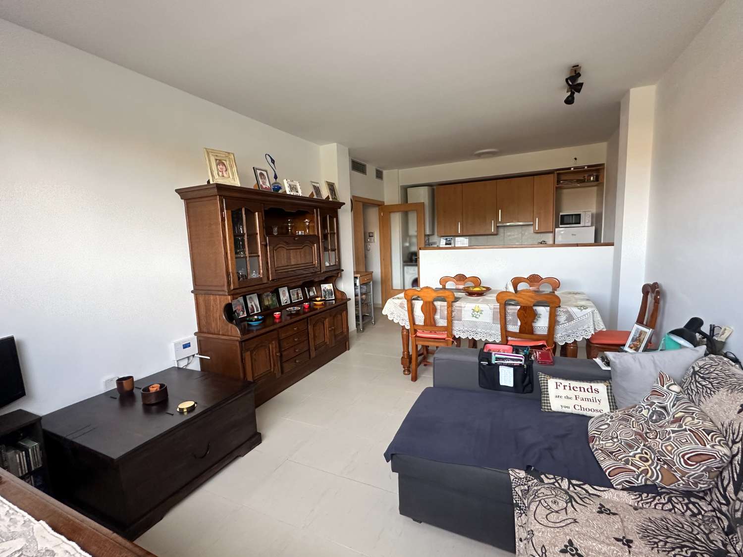 Apartment for sale 850m from the sea in l'Hospitalet de l'Infant