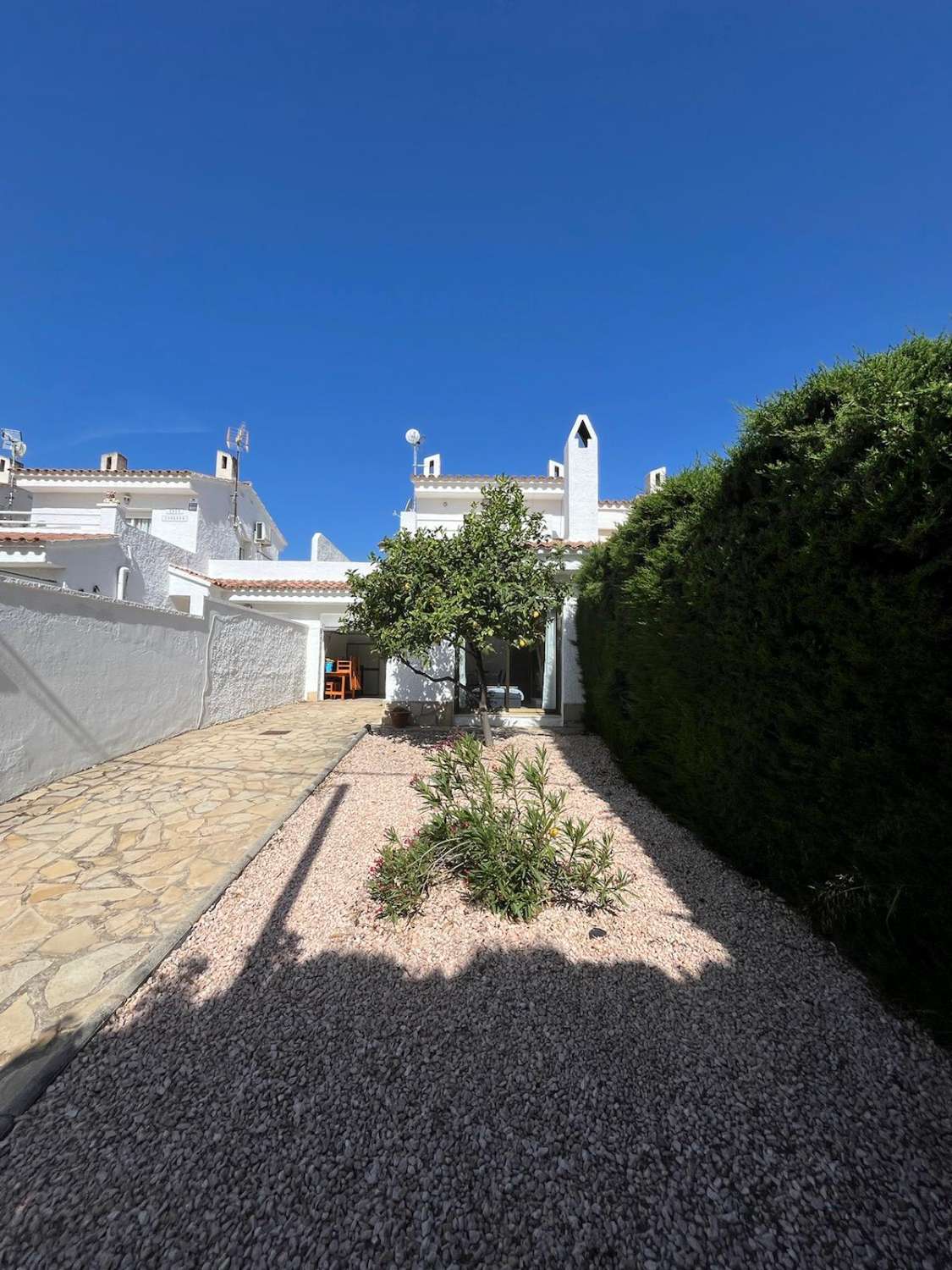 Casa unifamiliar con piscina privada