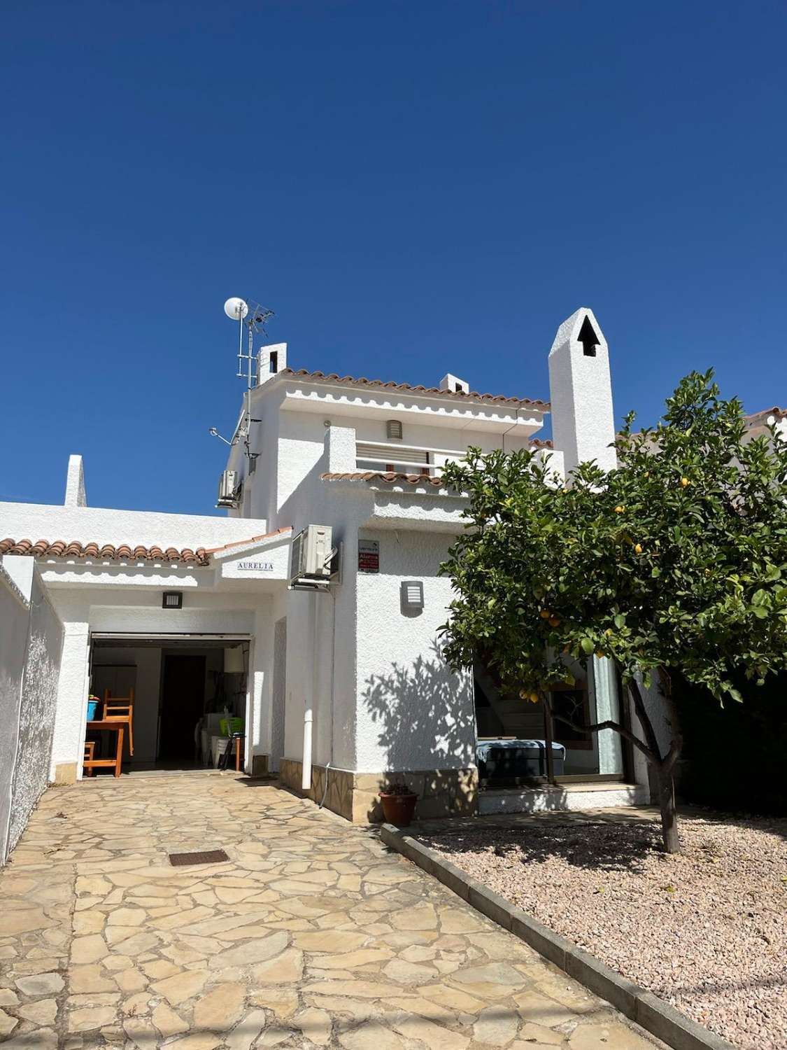 Casa unifamiliar amb piscina privada