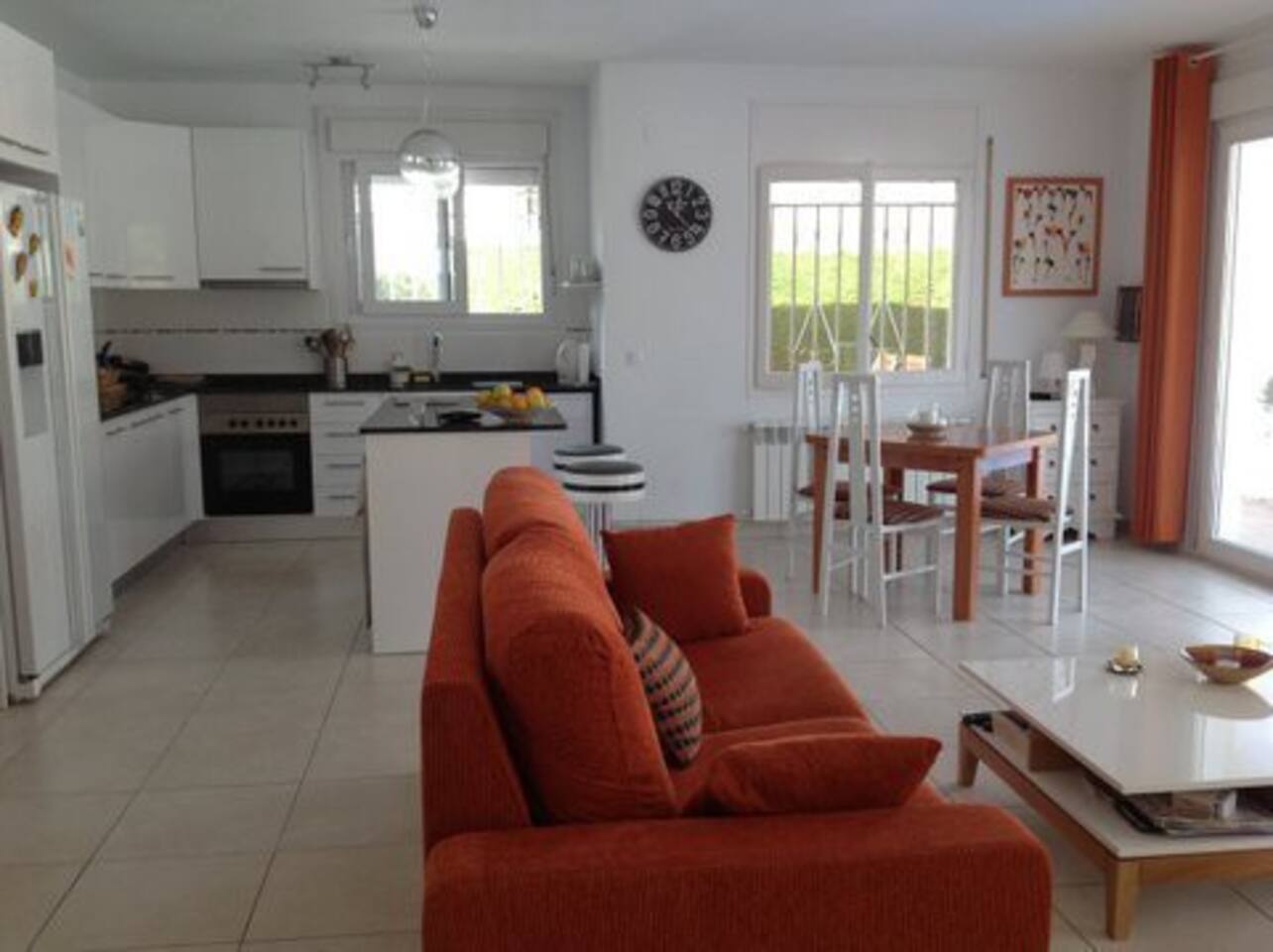 Very nice villa with private pool 300m from the beach.