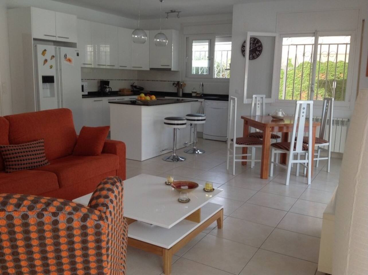 Very nice villa with private pool 300m from the beach.