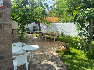 House for sale in quiet area just 800M from the beach