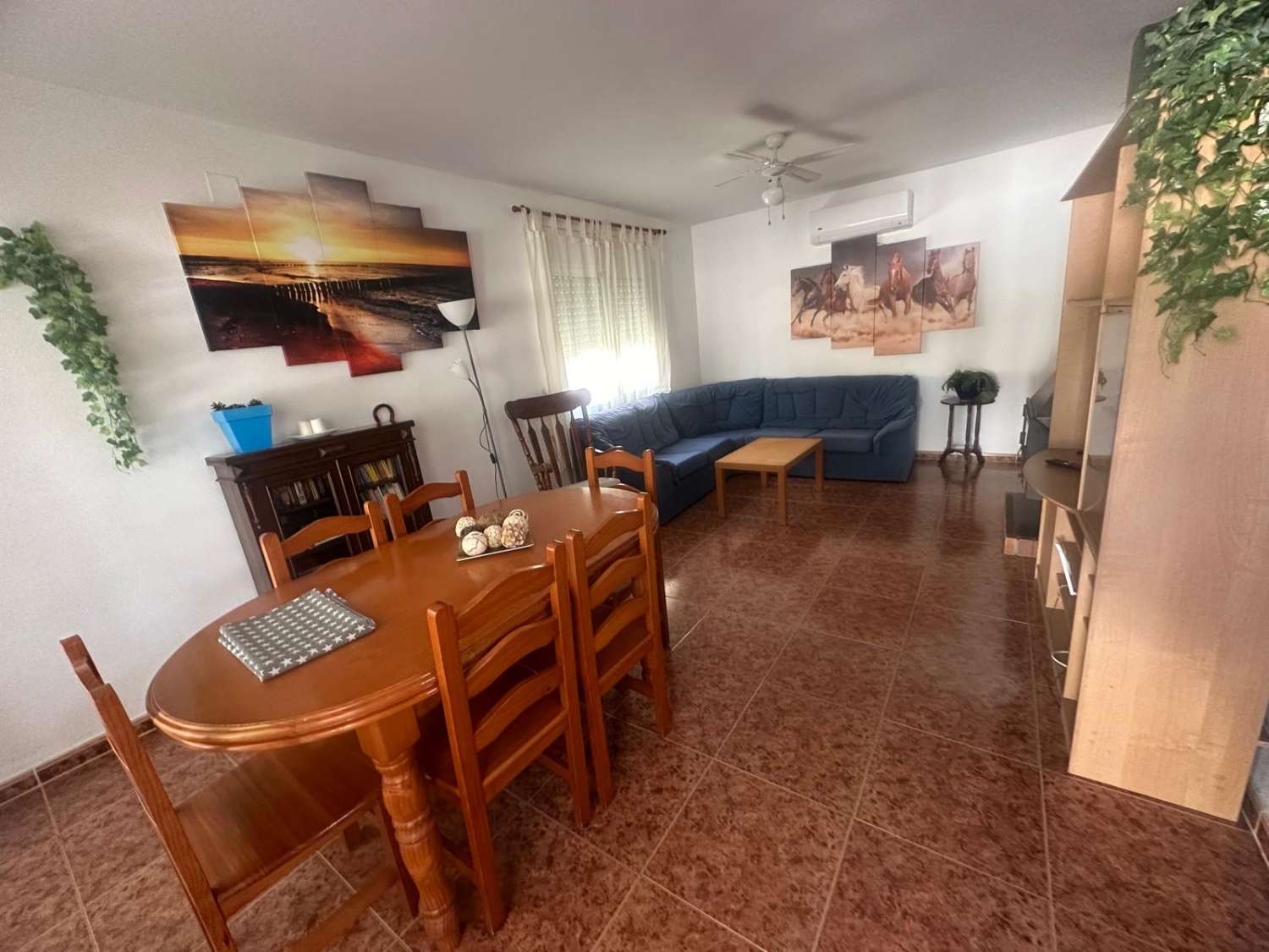 Chalet independiente de 110 m2 a 3,5 km de la playa CON LICENCIA TURÍSTICA